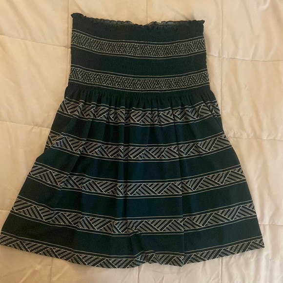 NWOT BCBG Aztec Print Smocked Baby Doll Tube Top. - Picture 3 of 5